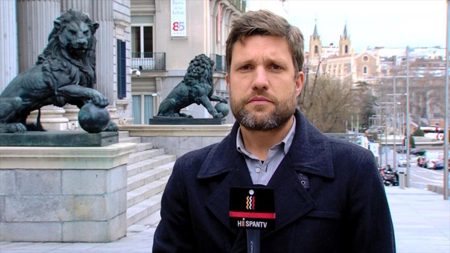Sindicatos y patronal se reúnen con Pedro Sánchez para conocer su programa de Gobierno