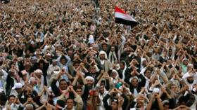 Yemeníes protestan contra agresión saudí en el 5º aniversario de su revolución