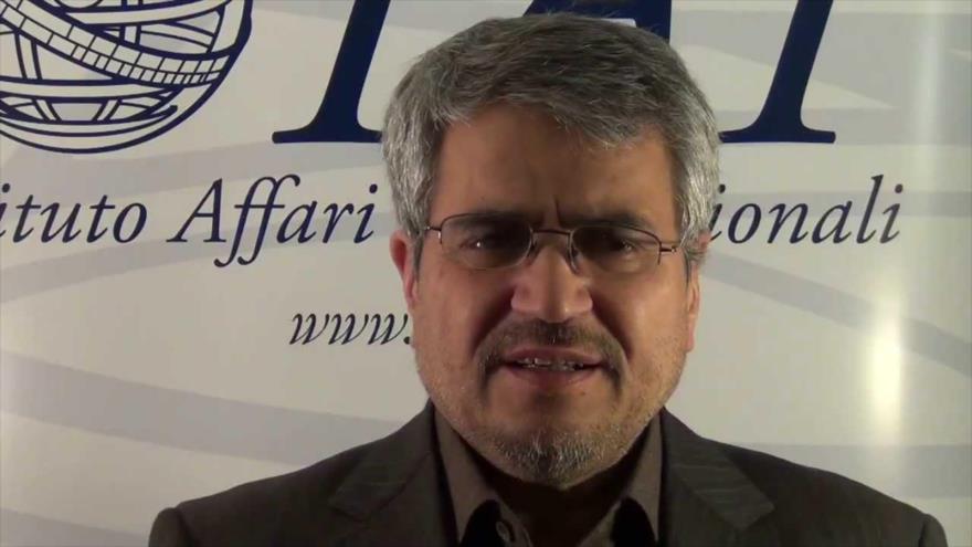 El representante permanente de Irán ante la ONU, Qolamali Joshru.