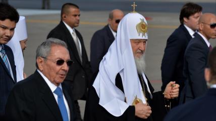 Presidente cubano recibe al patriarca ruso Kiril
