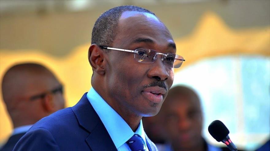 Evans Paul, primer ministro de Haití, al frente del Ejecutivo.