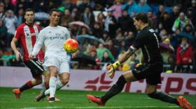 El Real Madrid gana 4-2 al Athletic con el doblete de Ronaldo