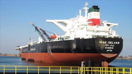 Irán carga 4 millones de barriles de crudo con destino a Europa