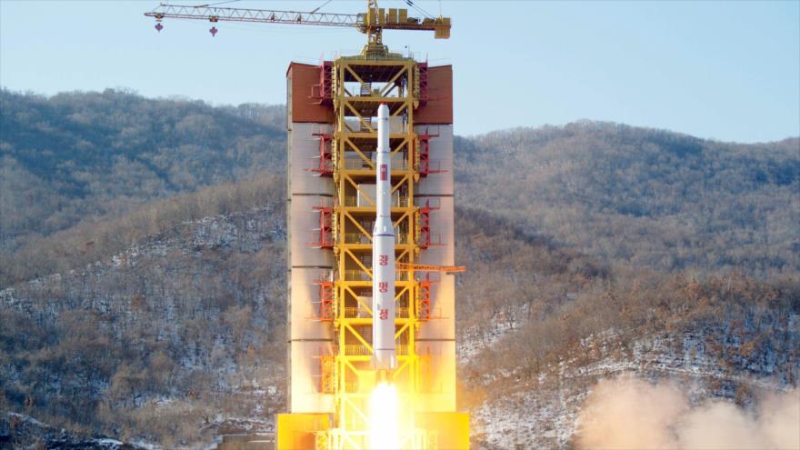 Lanzan un misil desde una base militar norcoreana.