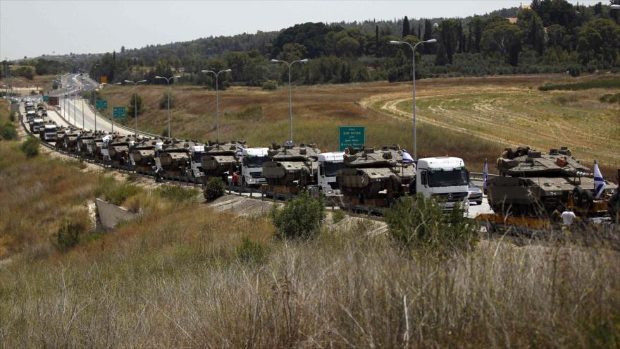 Tanques del ejército israelí desplegados en la frontera con Gaza.