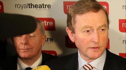 El premier irlandés reconoce la derrota de la coalición de Gobierno