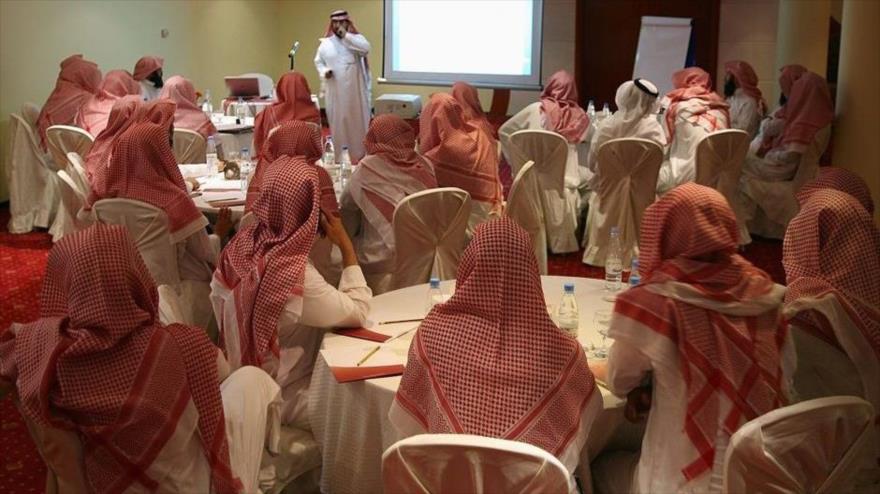 Miembros de la policía religiosa de Arabia Saudí.