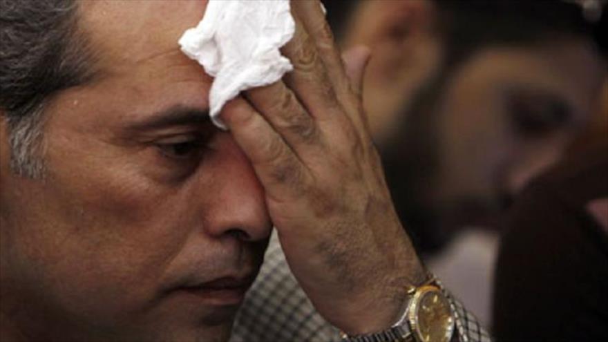Tofiq Okasha, diputado egipcio, fue atacado por sus compañeros tras recibir al embajador del régimen israelí en su casa. 28 de febrero de 2016