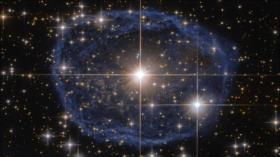  Telescopio Hubble capta maravillosa “burbuja” azul en el espacio