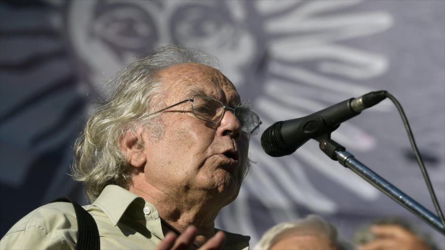 El premio Nobel de la Paz 1980, Adolfo Pérez Esquivel.