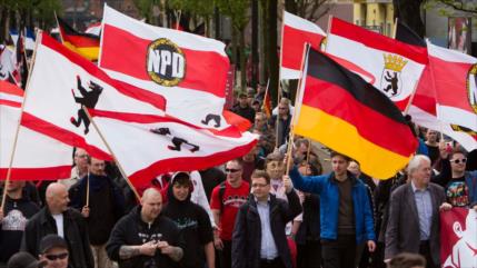 Alemania quiere ilegalizar al partido neonazi