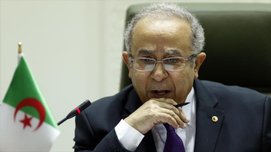 El ministro de Exteriores de Argelia, Ramtane Lamamra.