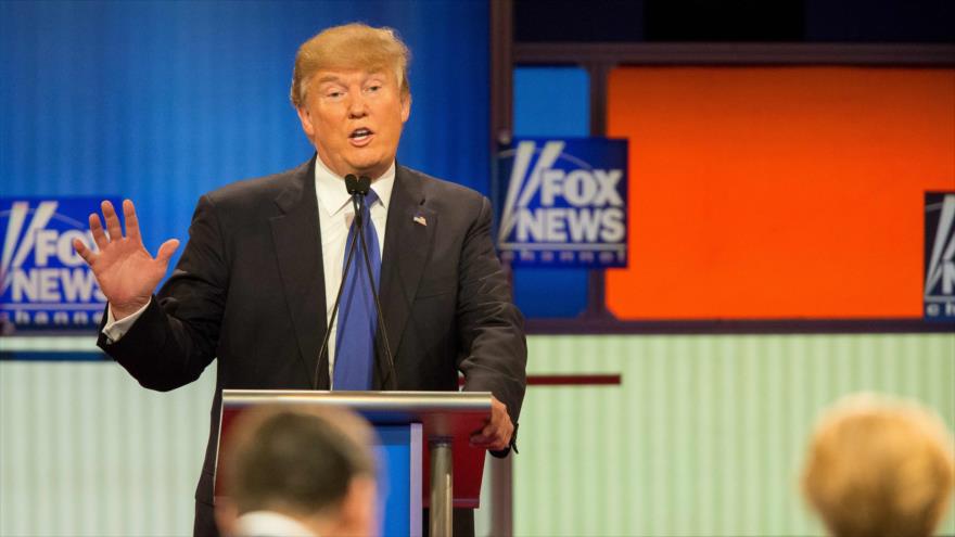 El republicano Donald Trump en un debate presidencial en la ciudad de Detroit, sita en el estado de Michigan (noreste), 3 de marzo de 2016.