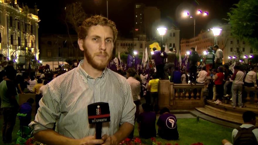 En Perú Julio Guzmán protesta por la tacha contra su candidatura