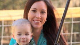 Defensora de armas resulta herida por disparo de su hijo de 4 años en EEUU