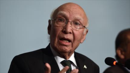 Paquistán dice que no venderá armas atómicas a Arabia Saudí