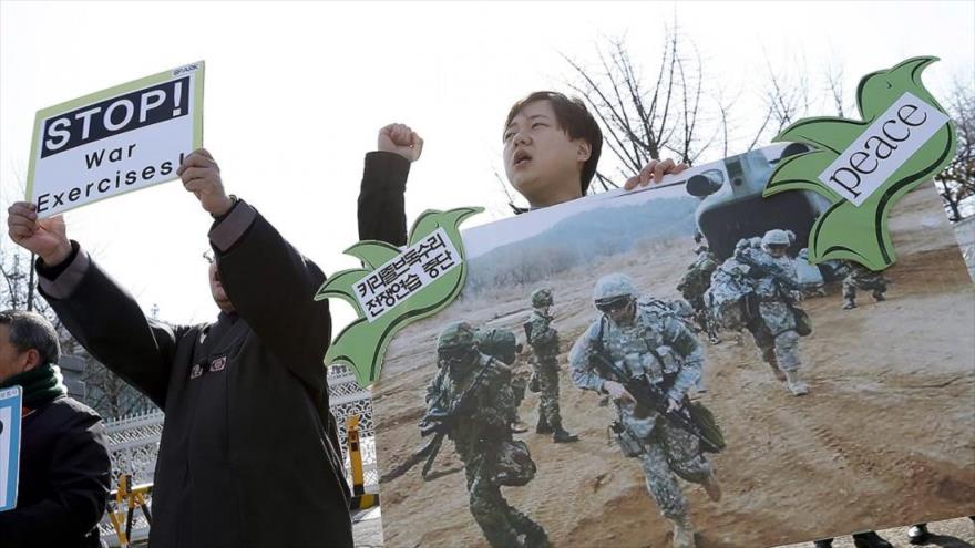 Surcoreanos piden cese de injerencias extranjeras en la península coreana | HISPANTV