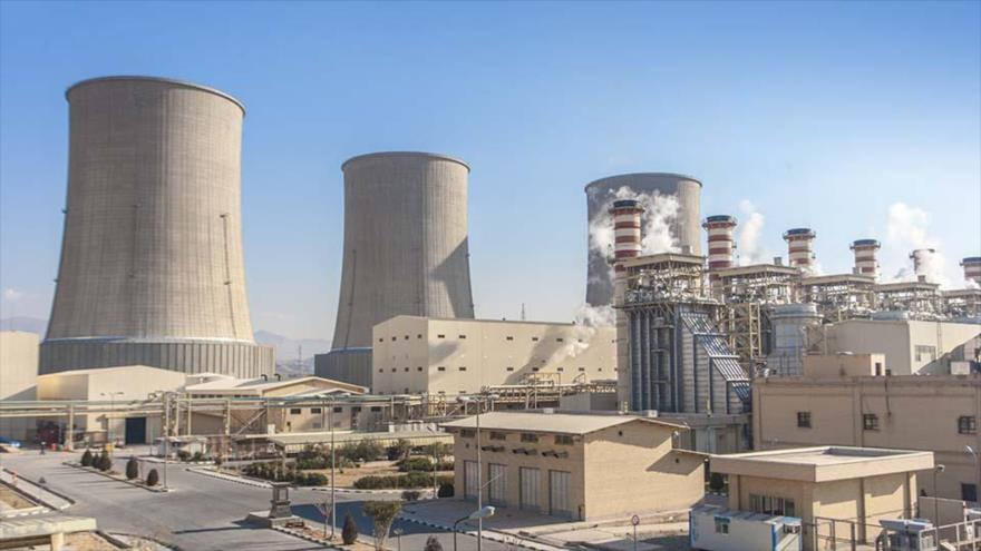 La planta de energía de Pakdasht, ubicada cerca de la capital persa, Teherán.