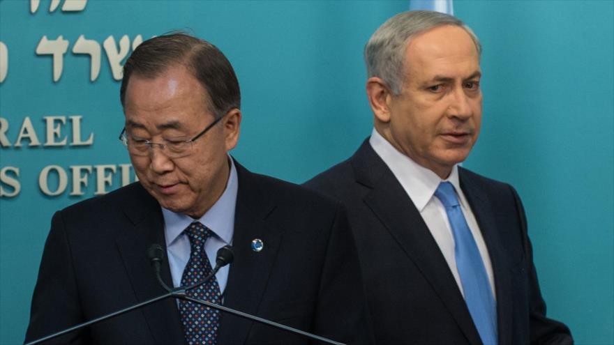 El secretario general de la ONU, Ban Ki-moon (izda.), y el primer ministro del régimen israelí, Benyamin Netanyahu.