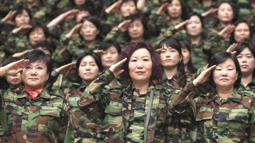 Mujeres del Ejército japonés.