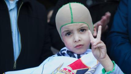 Ronaldo y Real Madrid reciben a niño superviviente de ataque israelí