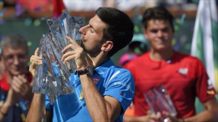 Djokovic arrolla a Raonic y gana Masters 1000 de Indian Wells