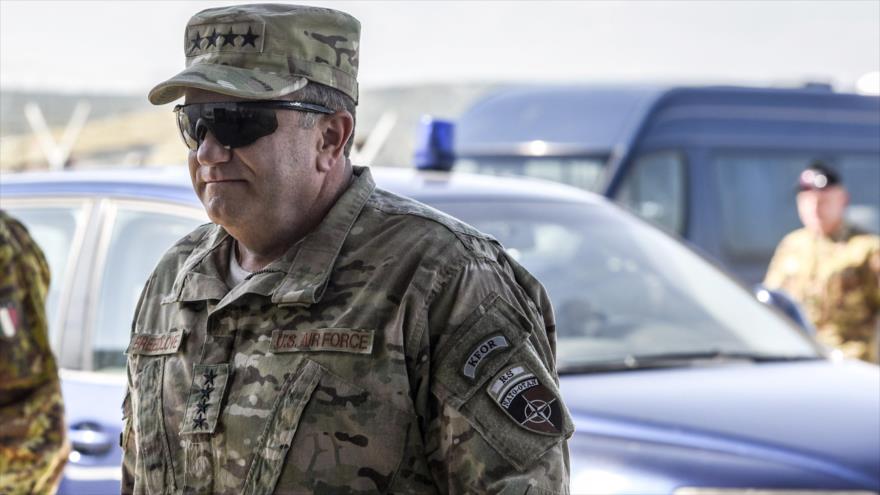 Jefe de la misión de EE.UU. en Europa, el general Philip M. Breedlove.