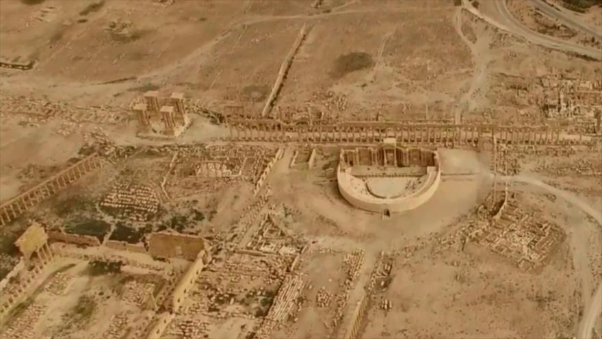 Fuerzas de Siria limpian Palmira de minas