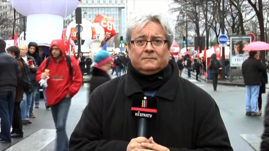 Franceses se manifiestan contra la reforma laboral del Gobierno