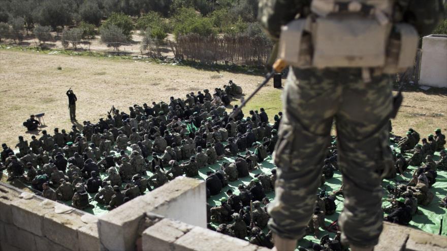 Combatientes del Movimiento de Resistencia Islámica Palestina (HAMAS).