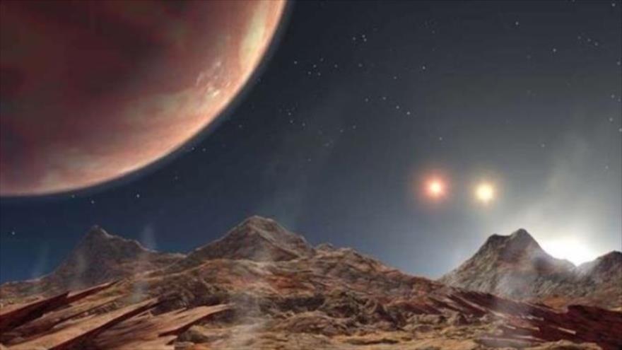 Simulación de un planeta con tres estrellas.