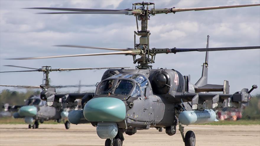 Un helicóptero ruso Ka-52, conocido como Alligator.