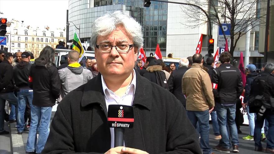 Sindicatos y estudiantes en Francia protestan por reforma laboral