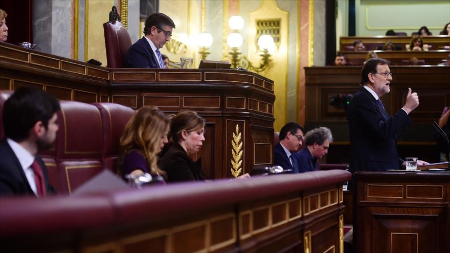 El jefe del Gobierno español en funciones, Mariano Rajoy, en su alocución ante el Congreso de Diputados, en Madrid, capital de España. 6 de abril de 2016