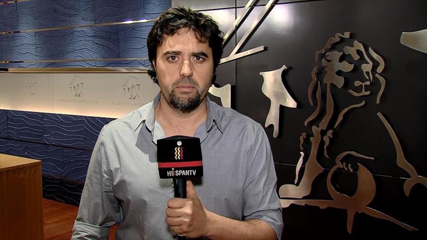 Podemos consultará a sus bases para saber si apoya o no al PSOE