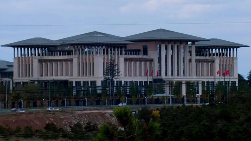 El palacion presidencial de Turquía conocido como Ak Saray (Casa Blanca). 