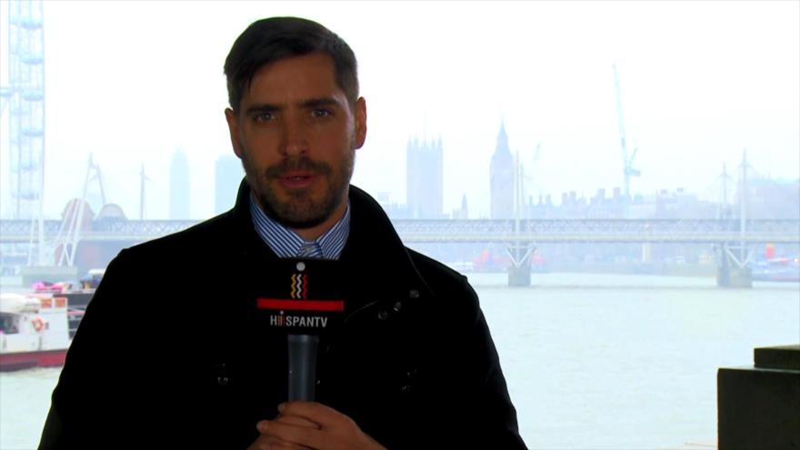 Premier británico defiende su inocencia sobre papeles de Panamá