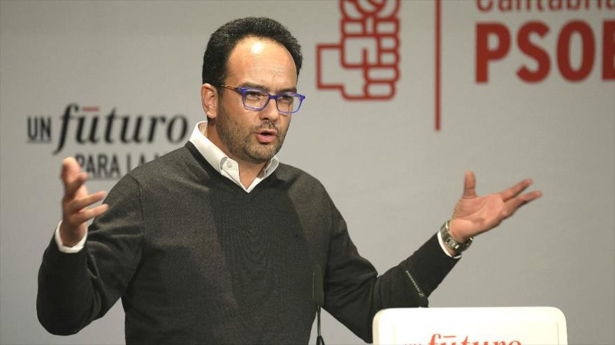 El portavoz parlamentario del Partido Socialista Obrero Español (PSOE), Antonio Hernando.