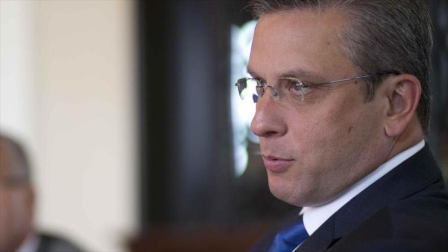 El gobernador de Puerto Rico, Alejandro García Padilla, durante su visita a Washington, 12 de abril de 2016.
