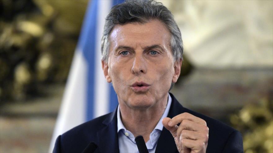 El presidente de Argentina, Mauricio Macri, pronuncia un discurso en la Casa Rosada, Buenos Aires, 7 de abril 2016.