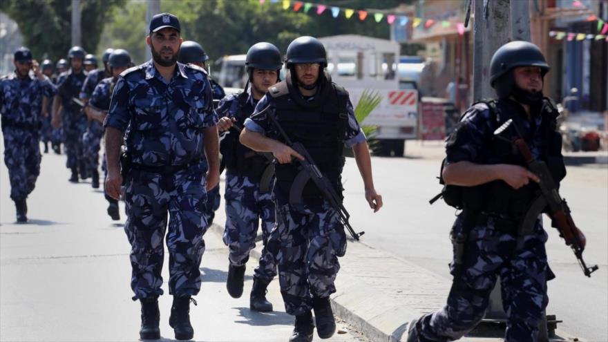 Agentes de la Policía palestina durante ejercicios en la Franja de Gaza.