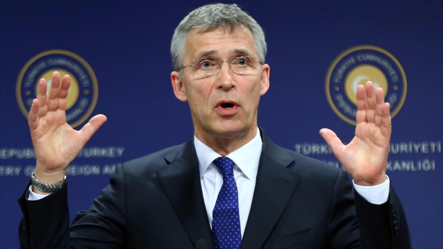 El secretario general de la OTAN, Jens Stoltenberg, durante una conferencia de prensa en la capital turca de Ankara, 21 de abril de 2016.