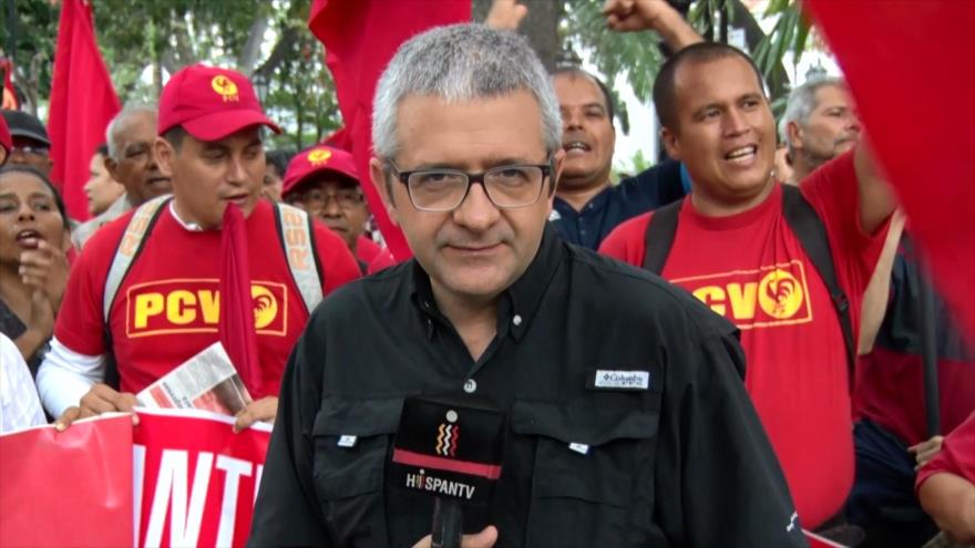 Chavistas marchan contra el fascismo y la corrupción en Venezuela