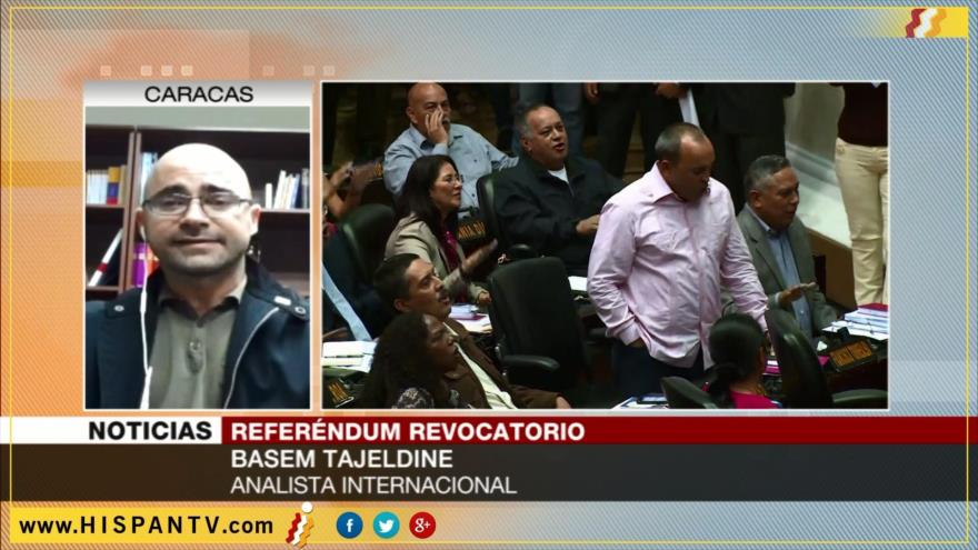 Oposición venezolana lanza guerra mediática para obtener firmas