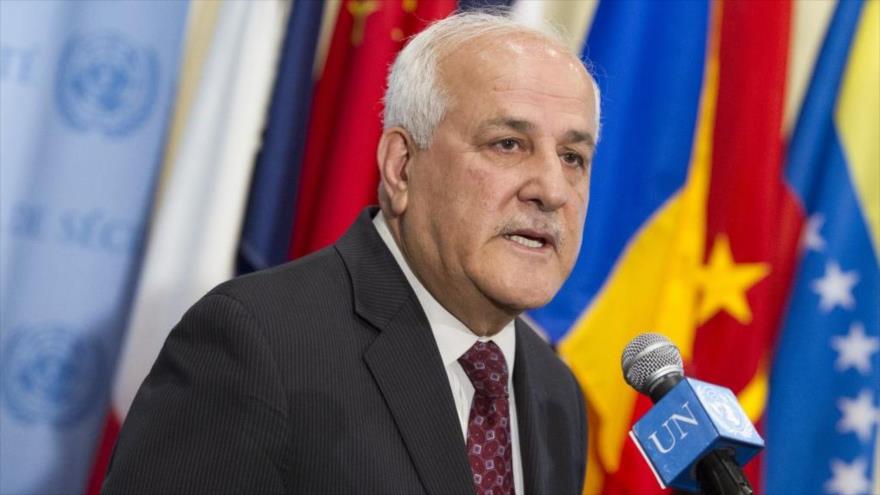 El embajador palestino ante Naciones Unidas, Riad Mansur.