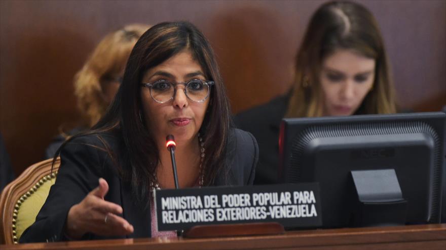 La canciller de Venezuela, Delcy Rodríguez durante su participación en la Organización de los Estados Americanos (OEA), Washington, DC 5 de mayo 2016.