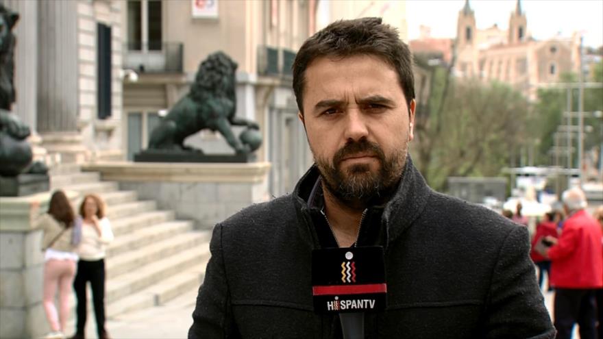 Las bases de Izquierda Unida avalan en España la negociación con Podemos