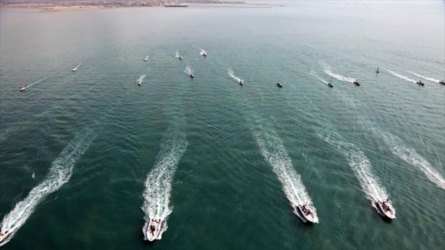 Lanchas rápidas de ataque de la Fuerza Naval del Cuerpo de los Guardianes de la Revolución Islámica de Irán (CGRI).