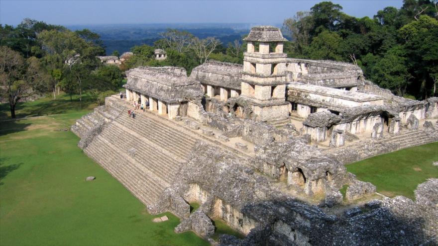 Una estructura de la civilización maya en el sureste de México.
