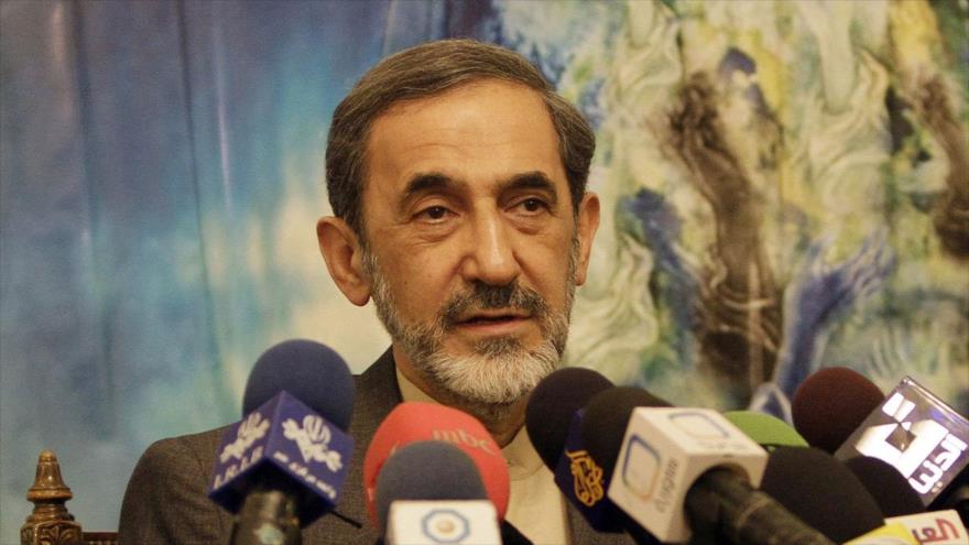 El director del Centro de Estudios Estratégicos del Consejo de Discernimiento del Sistema de la República Islámica de Irán, Ali Akbar Velayati.